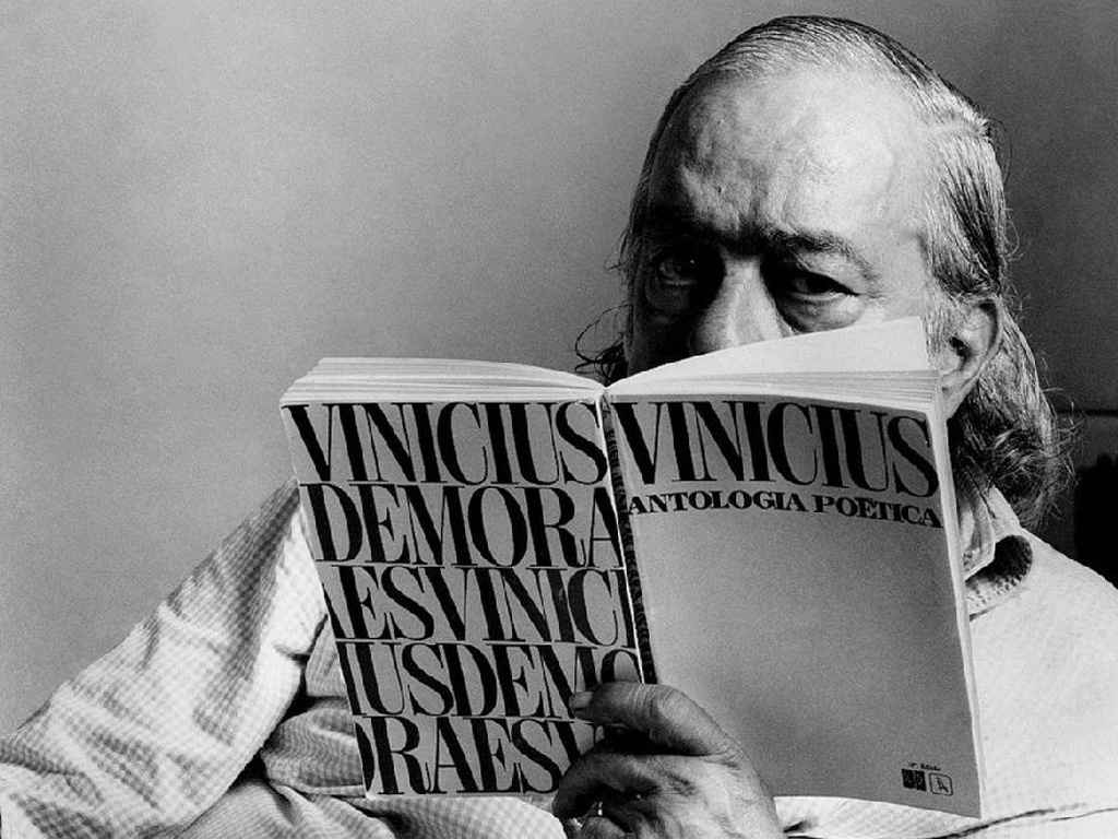 Vinícius de Moraes: infinito enquanto dure a humanidade